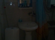 İcarəyə verilir 1 otaqlı 30 m2 köhnə tikili İnşaatçılar m.