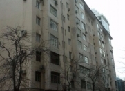 İcarəyə verilir 3 otaqlı 75 m2 köhnə tikili Hüseyn Cavid parkı