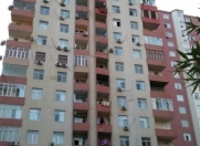 Satılır 4 otaqlı 119 m2 yeni tikili İnşaatçılar m.