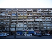 Satılır 1 otaqlı 50 m2 yeni tikili İnşaatçılar m.