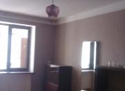 İcarəyə verilir 3 otaqlı 70 m2 köhnə tikili İnşaatçılar m.