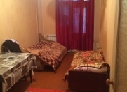 İcarəyə verilir 3 otaqlı 69 m2 köhnə tikili Memar Əcəmi m.