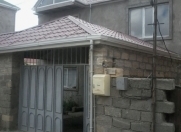 Satılır 8 otaqlı 200 m2 həyət evi Mehdiabad