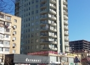 Satılır 5 otaqlı 198 m2 yeni tikili İnşaatçılar m.