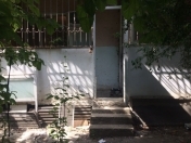 Satılır 2 otaqlı 52 m2 köhnə tikili Ukrayna dairəsi