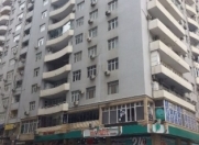 Satılır 3 otaqlı 131 m2 yeni tikili Nizami m.