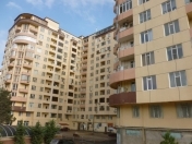 Satılır 4 otaqlı 200 m2 yeni tikili 4 mkr