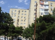 Satılır 2 otaqlı 48 m2 köhnə tikili 8 km