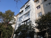 Satılır 4 otaqlı 90 m2 köhnə tikili Həzi Aslanov