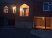 Satılır 8 otaqlı 8 m2 həyət evi Qax