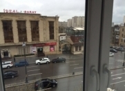 İcarəyə verilir 2 otaqlı 45 m2 köhnə tikili İnşaatçılar m.