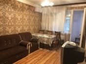 İcarəyə verilir 2 otaqlı 45 m2 köhnə tikili 7 mkr