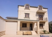 Satılır 4 otaqlı 500 m2 həyət evi Badamdar