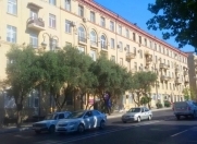 Satılır 2 otaqlı 58 m2 köhnə tikili İncəsənət və Mədəniyyət Un.