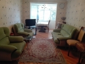 Satılır 4 otaqlı 85 m2 köhnə tikili İnşaatçılar m.