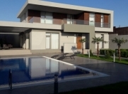 Satılır 6 otaqlı 270 m2 bağ evi Şüvəlan