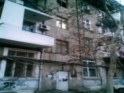 İcarəyə verilir 3 otaqlı 78 m2 köhnə tikili Nəriman Nərimanov parkı