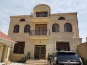 Satılır 5 otaqlı 390 m2 həyət evi Badamdar