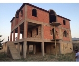 Satılır 9 otaqlı 1200 m2 həyət evi Novxanı