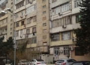 Satılır 2 otaqlı 60 m2 köhnə tikili 9 mkr