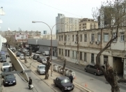 İcarəyə verilir 1 otaqlı 60 m2 köhnə tikili Tofiq Bəhramov stadionu