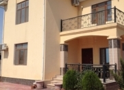 İcarəyə verilir 4 otaqlı 200 m2 bağ evi Badamdar