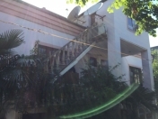 Satılır 4 otaqlı 900 m2 həyət evi Qaraçuxur