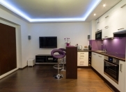 İcarəyə verilir 2 otaqlı 110 m2 yeni tikili İnşaatçılar m.
