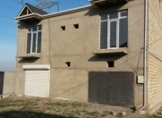 Satılır 7 otaqlı 240 m2 həyət evi Hökməli