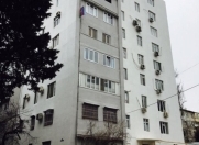 Satılır 3 otaqlı 70 m2 köhnə tikili 4 mkr