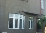 Satılır 6 otaqlı 300 m2 həyət evi Buzovna