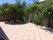 Satılır 3 otaqlı 72 m2 bağ evi Qala