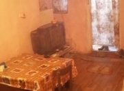 Satılır 2 otaqlı 18 m2 köhnə tikili Zabrat 1