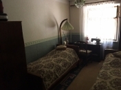 Satılır 2 otaqlı 65 m2 köhnə tikili Səbail r.