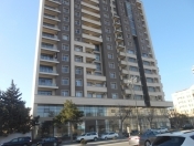 İcarəyə verilir 3 otaqlı 135 m2 yeni tikili Nərimanov r.