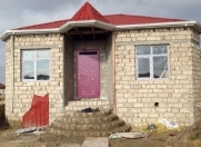 Satılır 3 otaqlı 85 m2 həyət evi Ramana