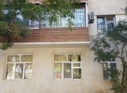 Satılır 3 otaqlı 60 m2 köhnə tikili 28 may