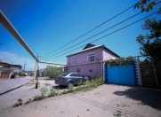 Satılır 5 otaqlı 170 m2 həyət evi Əmircan