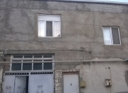 Satılır 12 otaqlı 330 m2 həyət evi AMAY