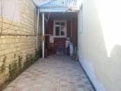 Satılır 3 otaqlı 150 m2 həyət evi Y.Ramana