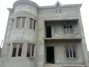 Satılır 8 otaqlı 380 m2 həyət evi Buzovna