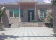 Satılır 3 otaqlı 100 m2 həyət evi Y.Suraxanı
