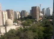 Satılır 4 otaqlı 160 m2 yeni tikili Sirk