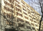 Satılır 3 otaqlı 60 m2 köhnə tikili Heydər Əliyev Mərkəzi