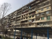 Satılır 4 otaqlı 104 m2 köhnə tikili 8 km