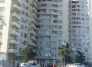 Satılır 3 otaqlı 130 m2 yeni tikili Həzi Aslanov