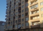 Satılır 3 otaqlı 130 m2 yeni tikili İnşaatçılar m.