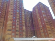 Satılır 2 otaqlı 80 m2 yeni tikili İnşaatçılar m.