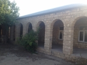 Satılır 3 otaqlı 5.5 m2 bağ evi Maştağa