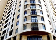 Satılır 3 otaqlı 112 m2 yeni tikili Elmlər Akademiyası m.
